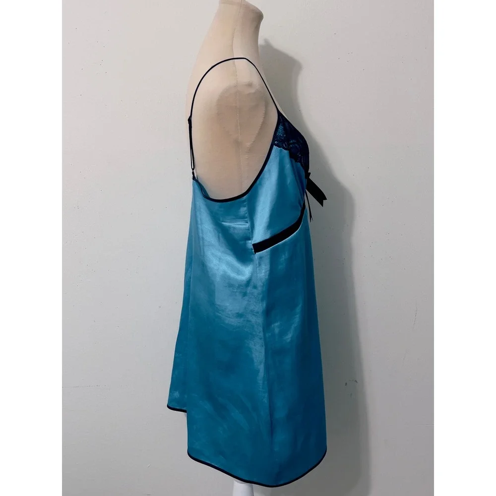 ND‎ Intimates Womens Chemise Nightgown Large Blue Satin Lace Trim Lingerie